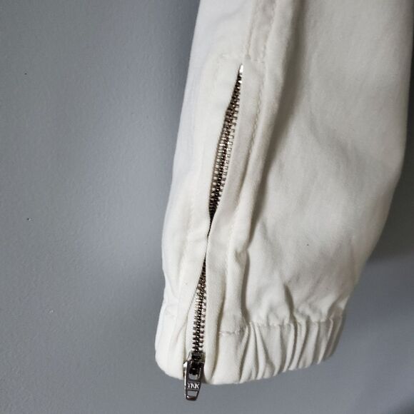 Anthropologie Chino Elastic Ankle Zip Hem Ivory Cargo Pants Size 28 - Picture 5 of 6